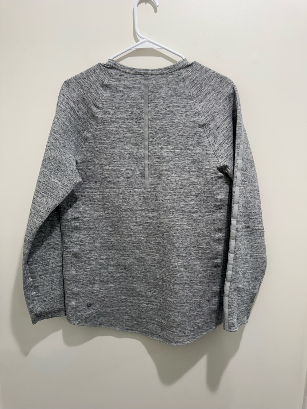 Lululemon Heathered Gray Running Pullover Long Sleeve Small - Picture 8 of 12